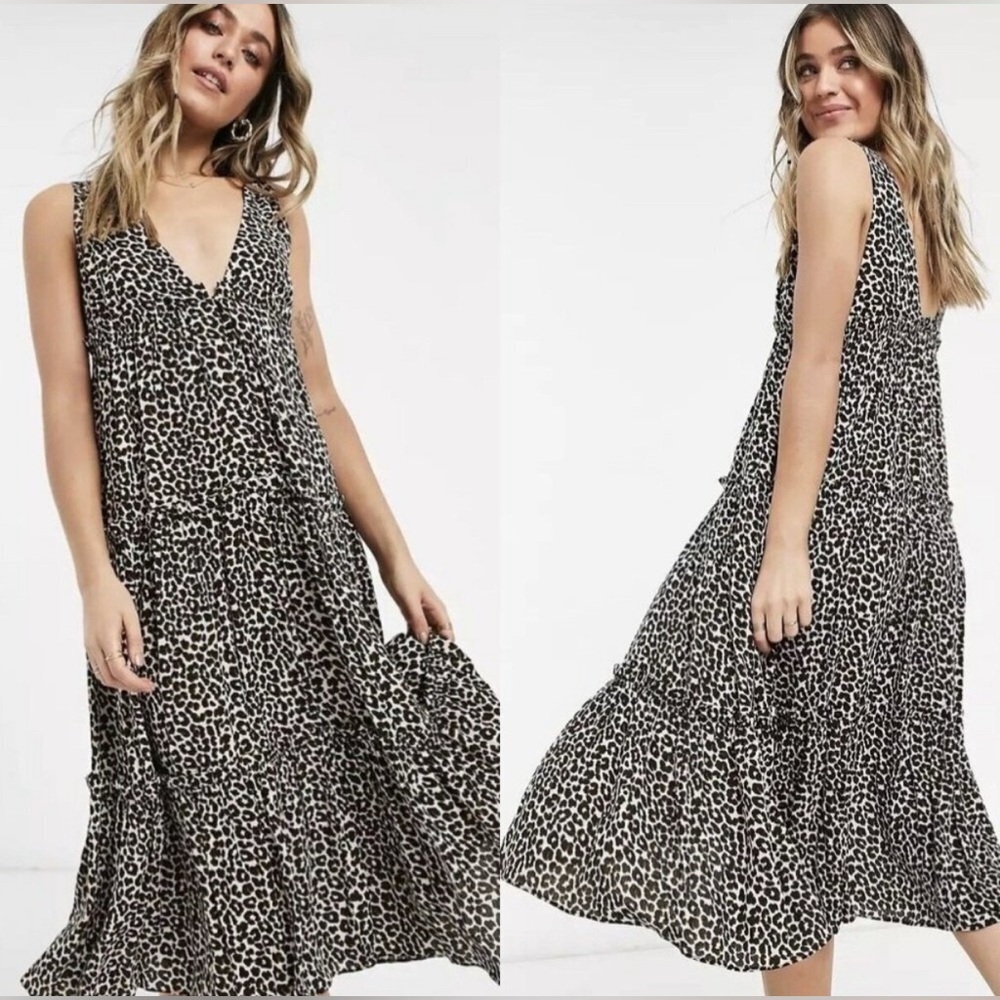 H&M V-Neck Sleeveless Sundress